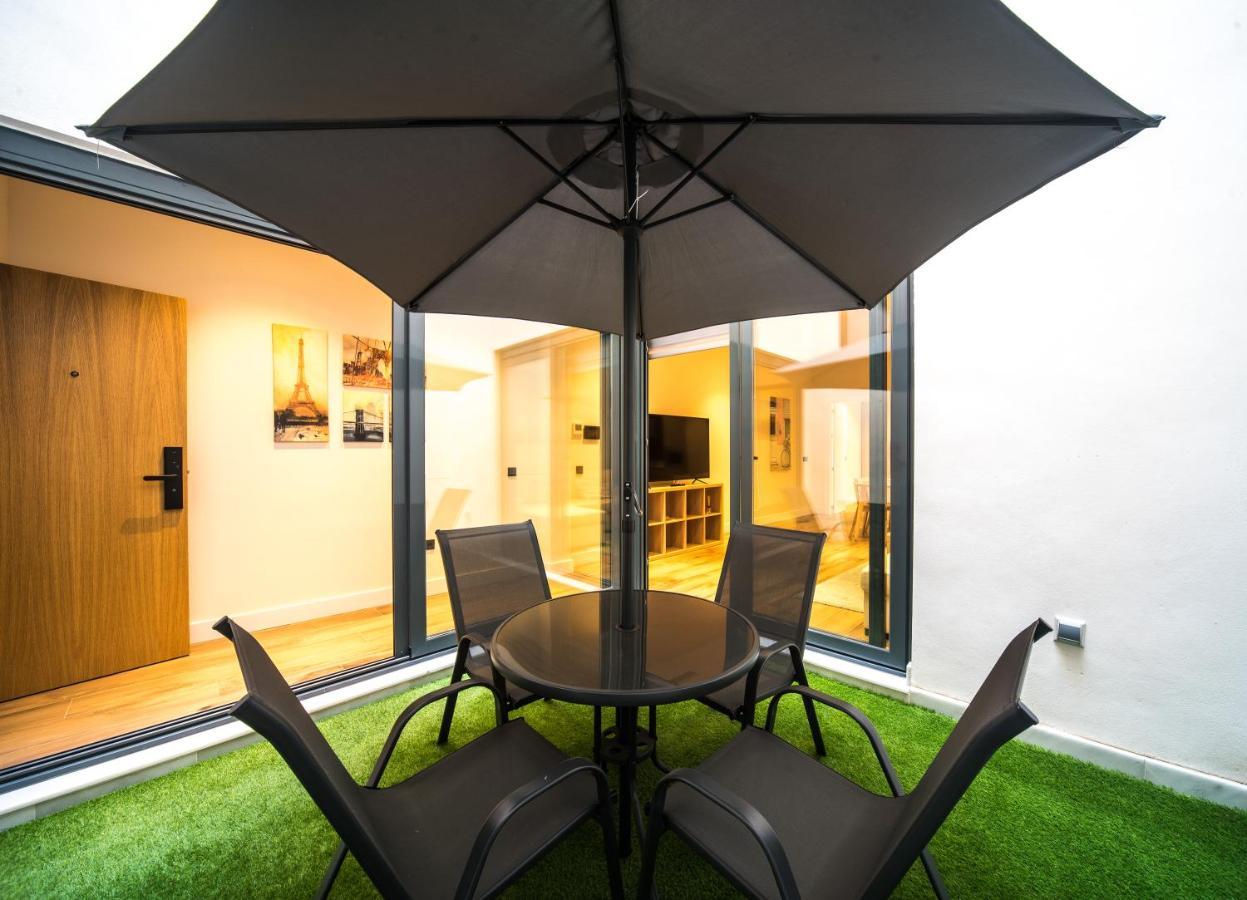 Seville Luxury Downtown Suite Exterior photo